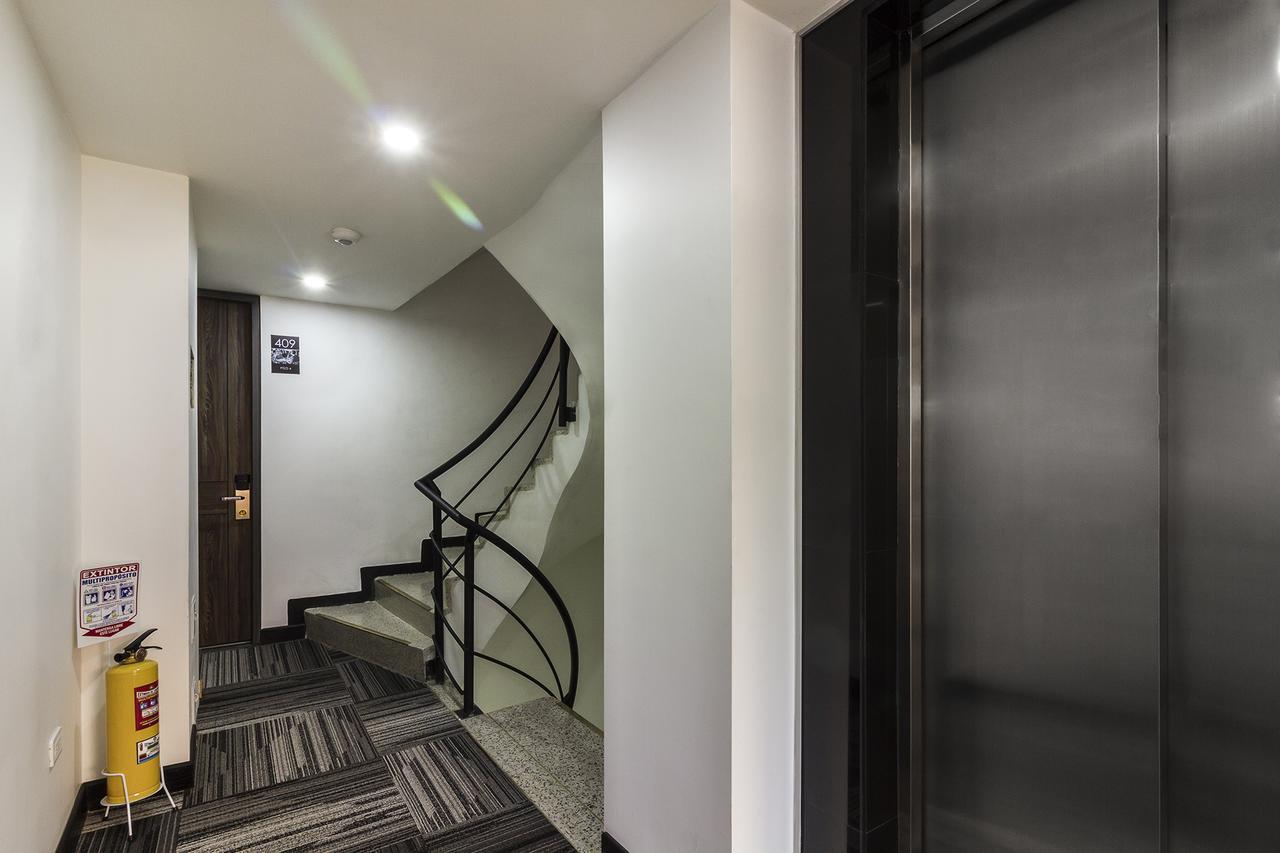Hotel Express 53 Bogotá Zewnętrze zdjęcie