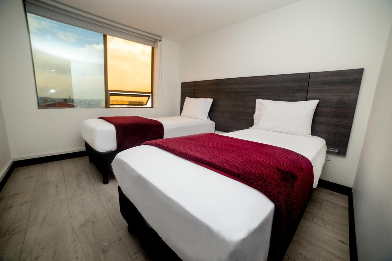 Hotel Express 53 Bogotá Zewnętrze zdjęcie